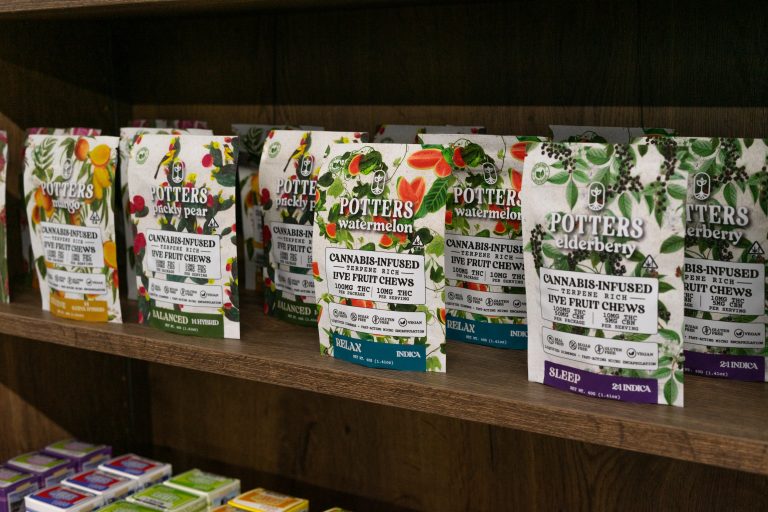 moreno-valley-edibles-02