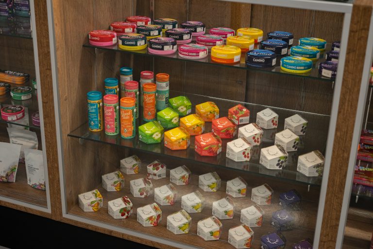 moreno-valley-edibles-03